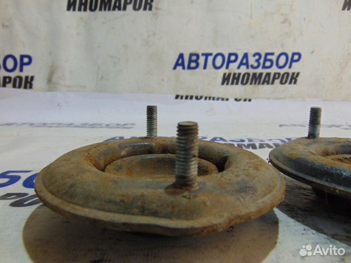 Опора заднего амортизатора для Nissan Sunny 1994