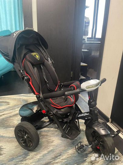 Трехколесный велосипед lamborghini