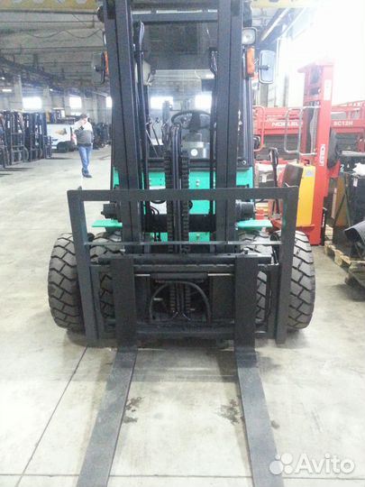 Вилочный погрузчик Dalian CPCD35RB, 2023