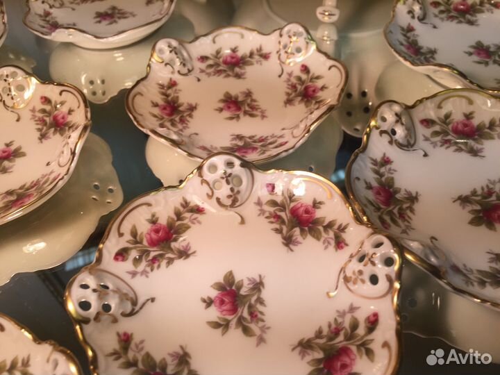 Сервиз столовый десертный антикварный с розами 7 п