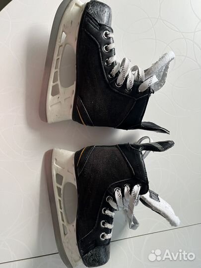 Хоккейные коньки bauer 29,5