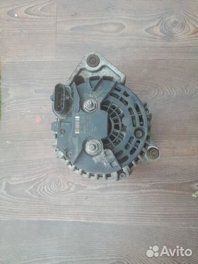 Генератор на двигатель cummins Bosch90a 0124655005