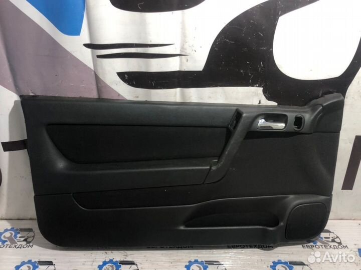 Обшивка двери передняя Opel Astra G 1998-2004