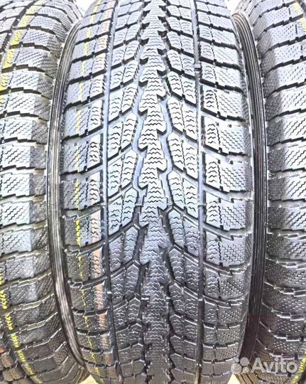 Toyo Winter Tranpath S1 225/65 R17 104V