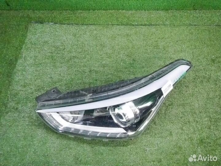 Фара левая Hyundai Creta