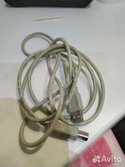 Кабель USB Type A— USB Type B