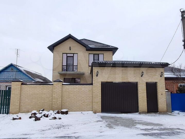 Дом 175 м² на участке 5,7 сот.
