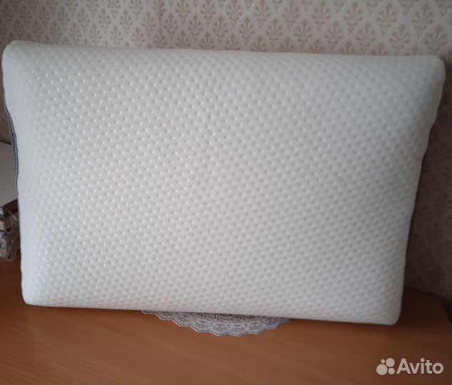Массажная подушка Memory foat