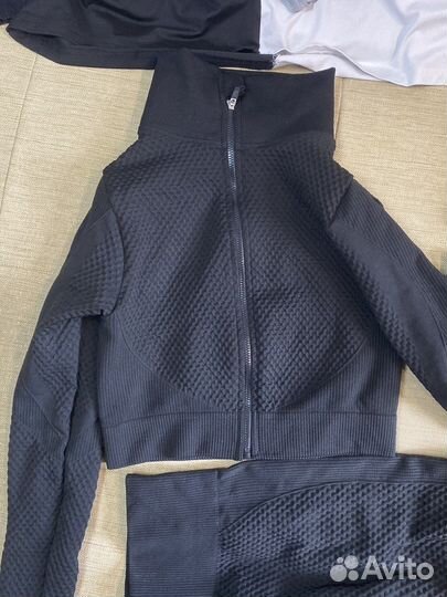 Костюм для фитнеса женский