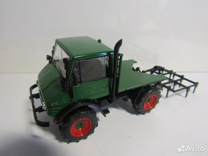 Модель 1:43 Унимог 406 1977г