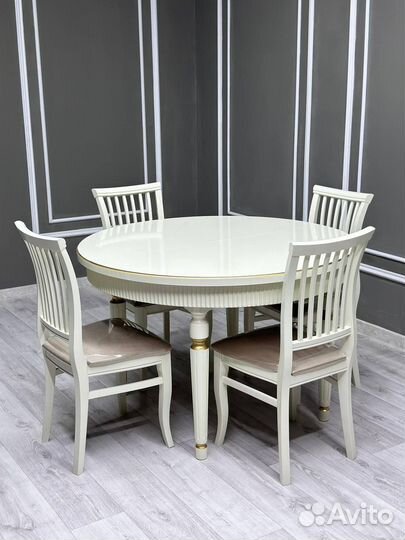 Стол, стулья набор.Оплата при получении
