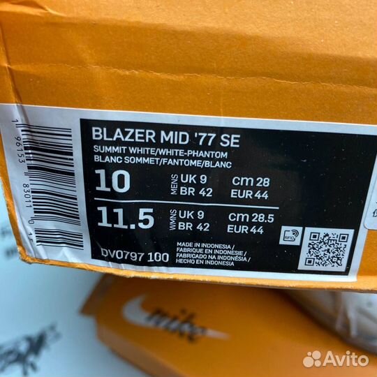 Оригинал 44 eu Nike blazer mid '77 emb