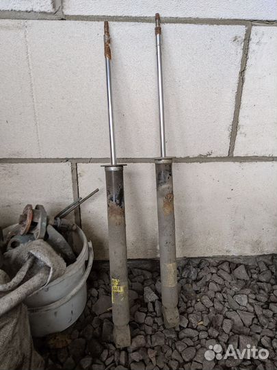 Задние амортизаторы opel astra j