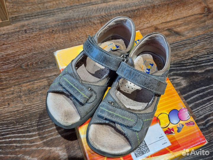 Сандалии тотта 27