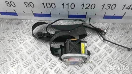 Ремень безопасности с пиропатроном сиденья передне