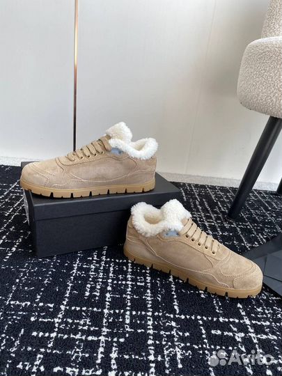 Женские кроссовки prada Trail с мехом