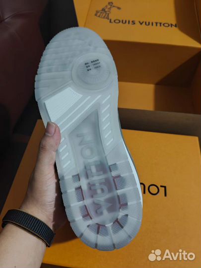 Louis Vuitton кроссовки мужские
