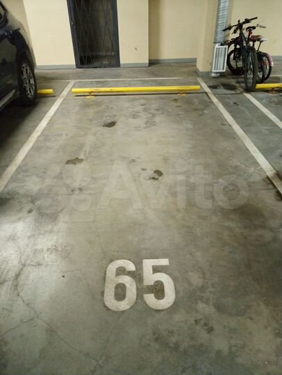 Машиноместо, 14 м²