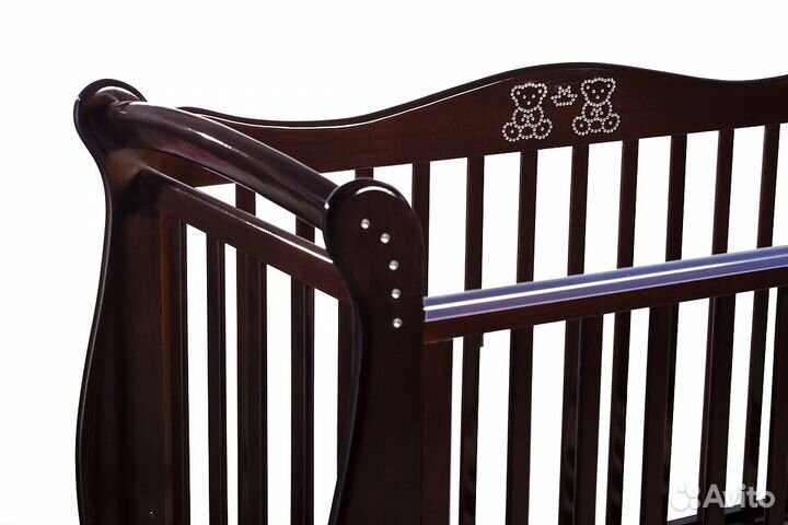 Детская кроватка из массива Бука 