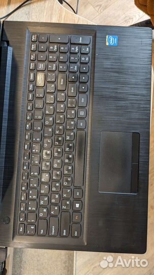 Легкий бесшумный Lenovo с диагональю 15,6