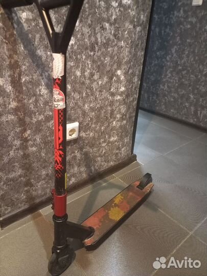 Трюковой самокат