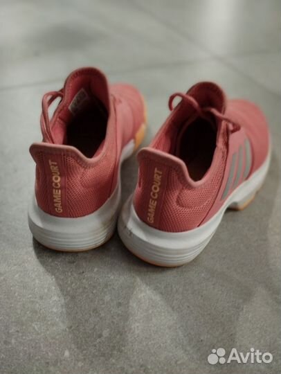 Кроссовки женские adidas 38 размер