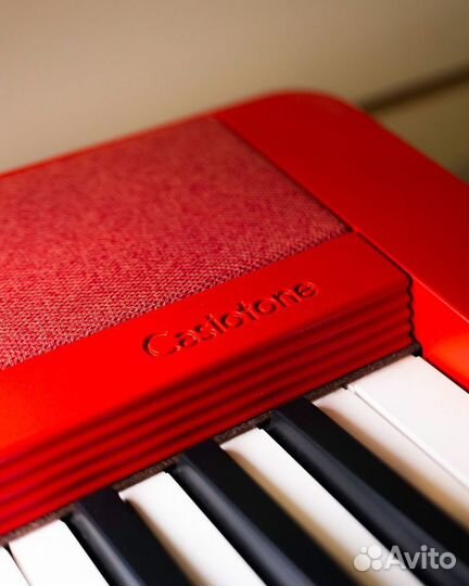 Casio CT-S1RD Цифровое пианино, красное