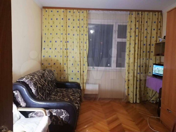 Комната 14 м² в 4-к., 2/22 эт.