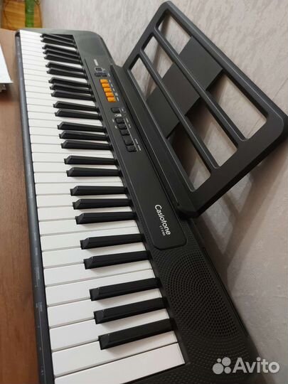 Синтезатор Casio CT-S100