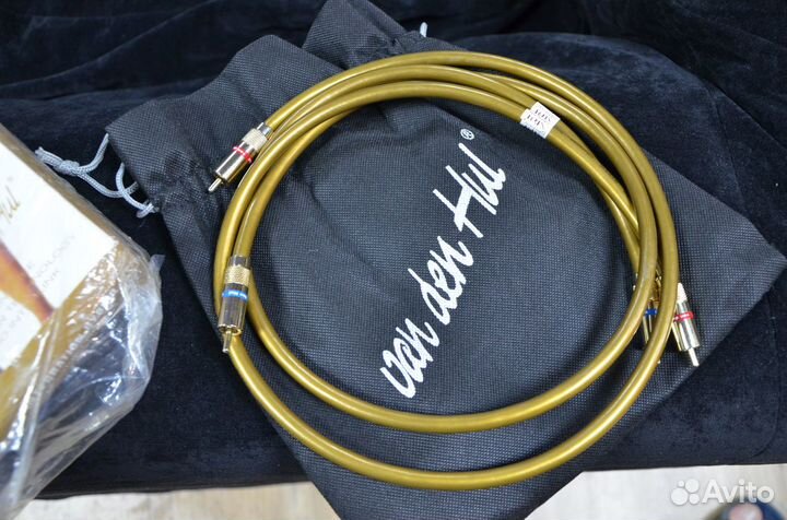 Кабель межблочный Van Den Hul Integration Hybrid