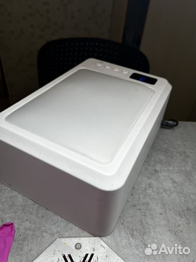 Уф лампа для ногтей