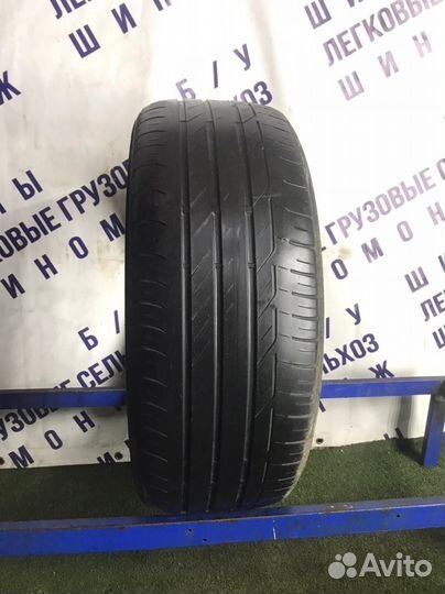 Bridgestone Turanza T001 225/45 R19