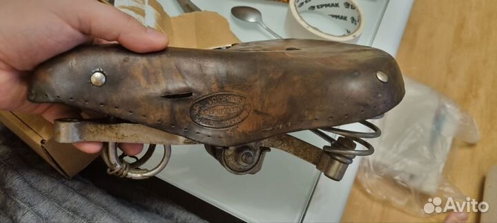 Седло для велосипеда СССР кожаное винтаж