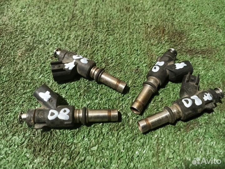 Форсунка топливная Опель Астра 1.8