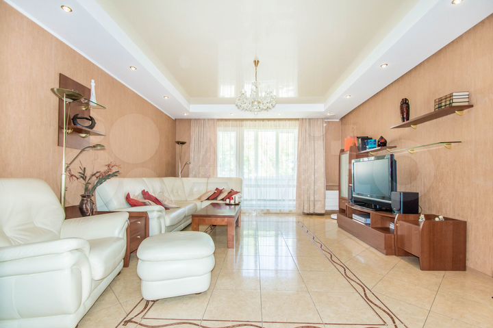 5-к. квартира, 233 м², 4/4 эт.