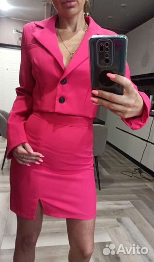 Костюм с юбкой летний