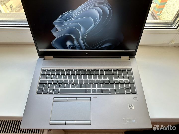 HP ZBook Fury 17 G7 - i7/32/512/RTX 5000 16Gb