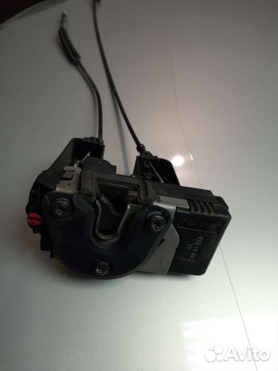 Продам замок задней правой двери на opel vectra 20