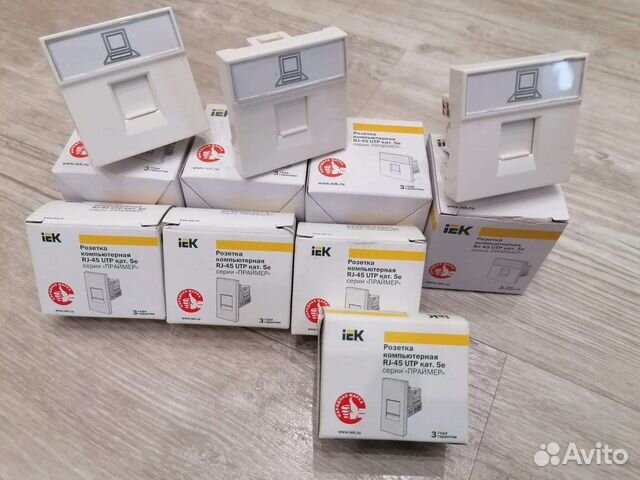 Компьютерная и телефонная розетка