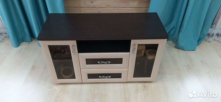 Тумба под телевизор бу