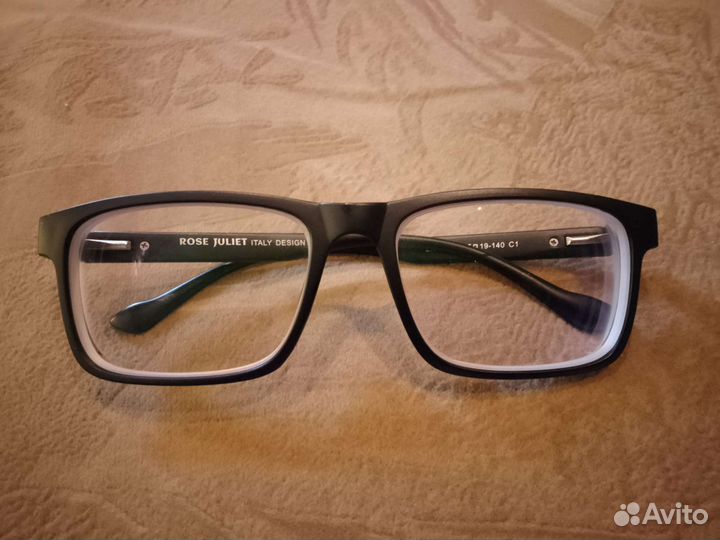 Очки с диоптриями -5.75