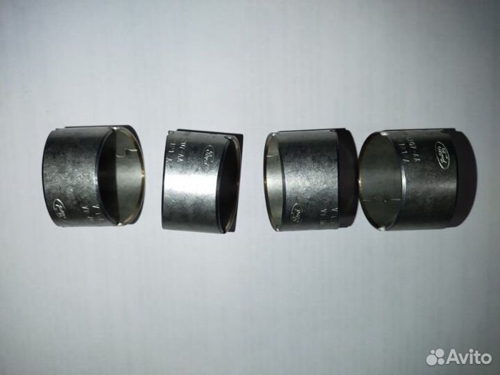 Ввтулка шатуна Ford Transit 2.4 TDC115-140лс 2006