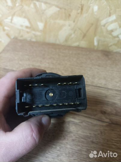 Переключатель света фар Volkswagen Polo 4 2005