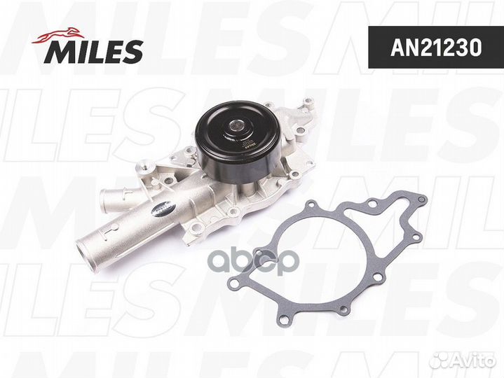 Насос водяной Mercedes benz W202/W203/W210/W163