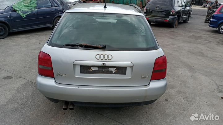 Разборка audi а4 в5 2.4 АКПП 98 авант