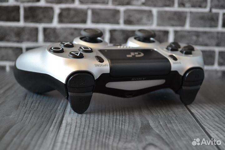 Геймпад PS4 Gran Turismo Sport Limited Edition