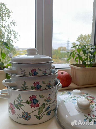 Набор кастрюль новый