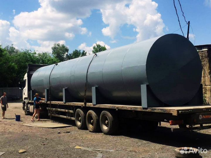 Резервуар горизонтальный стальной