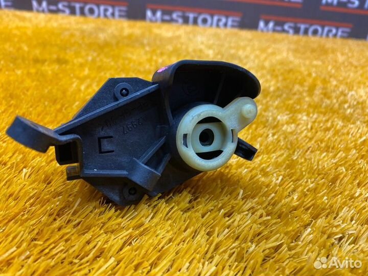 Привод заслонки отопителя Bmw 7-Series E66/65