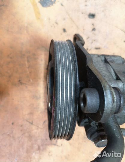 Насос гур mazda mpv fs